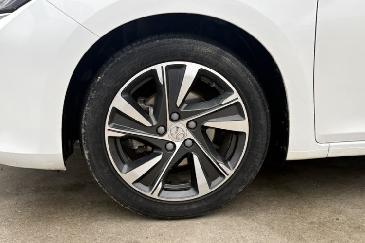 Used BAIC Beijing U7 2019 1.5T CVT New Smart Version China VI Emission Standard