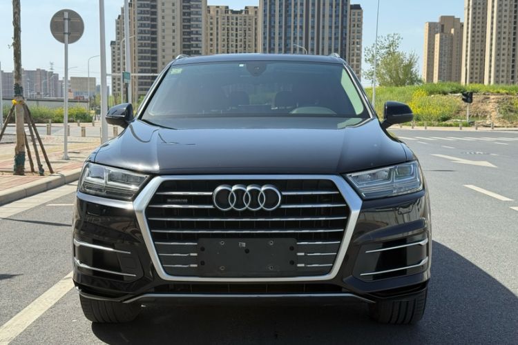 Used Audi Q7 2019 55 TFSI Technology Edition Exterior 6