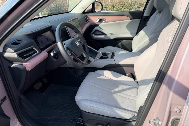 Used BYD Yuan UP 2025 Intelligent Driving Version 401 km Beyond-Range Edition
