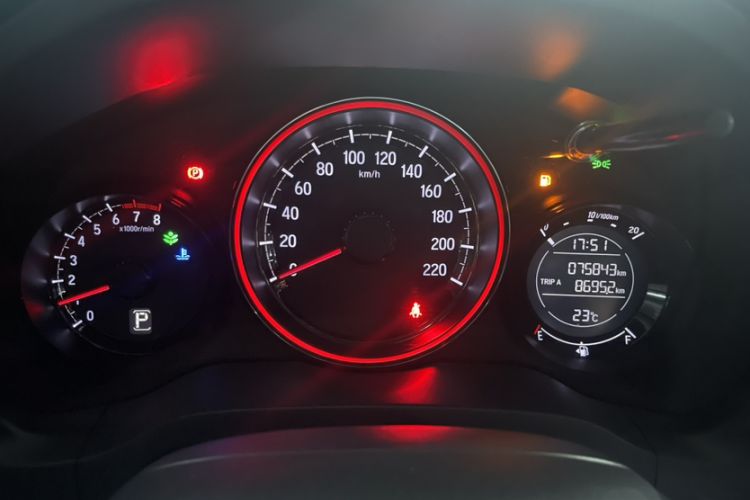 Used Honda XR-V 2021 220TURBO CVT Luxury Edition Odometer Close Up