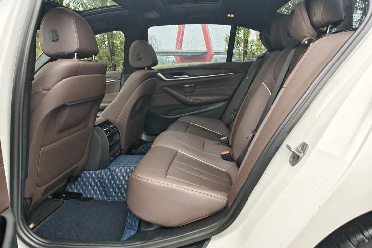 Used BMW 5 Series 2022 Second Facelift 530Li Leading Edition M Sport Package Interior 3