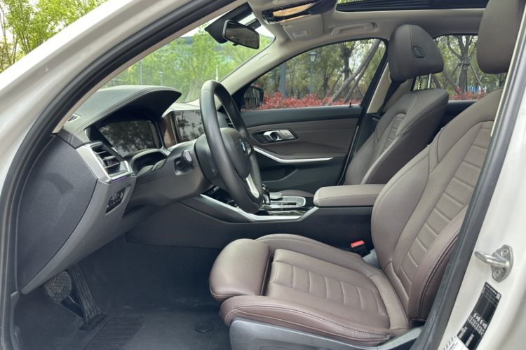 Used BMW 3 Series 2020 325Li First Edition Interior 1