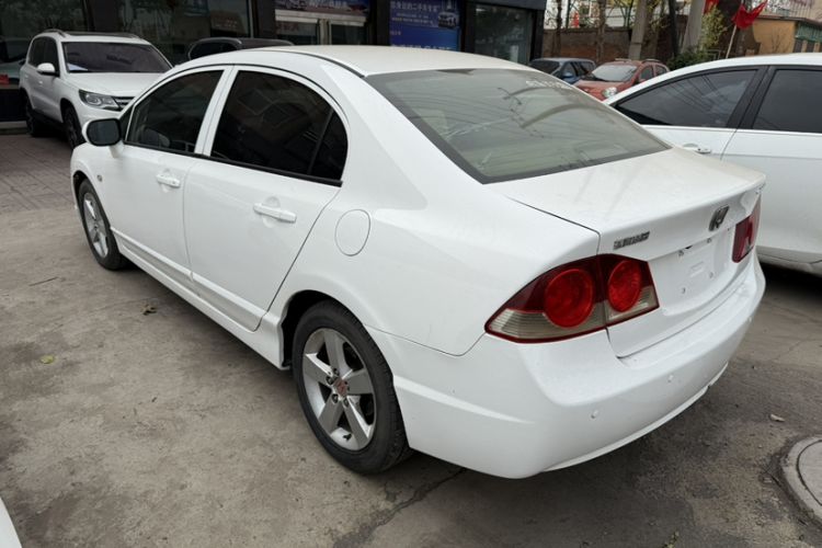 Used CIIMO CIIMO 2012 1.8L Automatic
