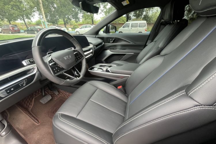 Used Cadillac LYRIQ 2022 Rear-Drive Long-Range Luxury Edition
