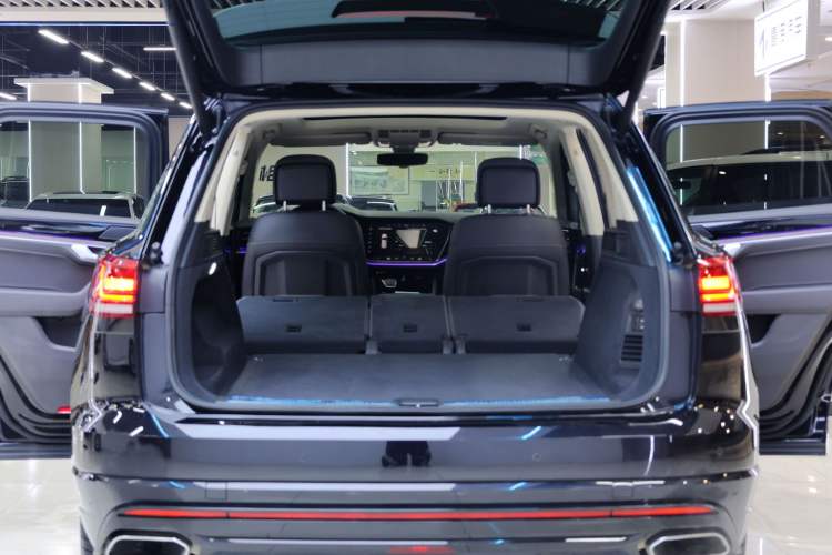 Used Volkswagen Touareg 2019 3.0 TSI RuiFeng Edition China V Standard Trunk