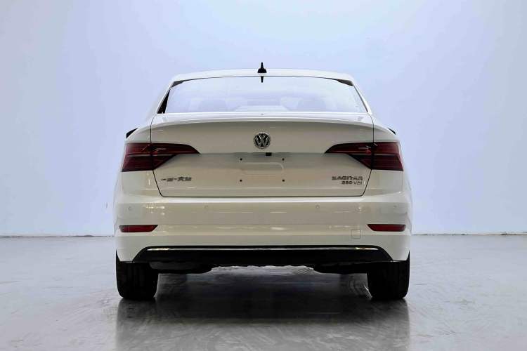 Used Volkswagen Sagitar 2022 280TSI DSG Flyover Edition
