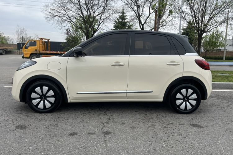 Used Wuling Bingo 2025 410 km Lingxi Deluxe Edition Exterior 4
