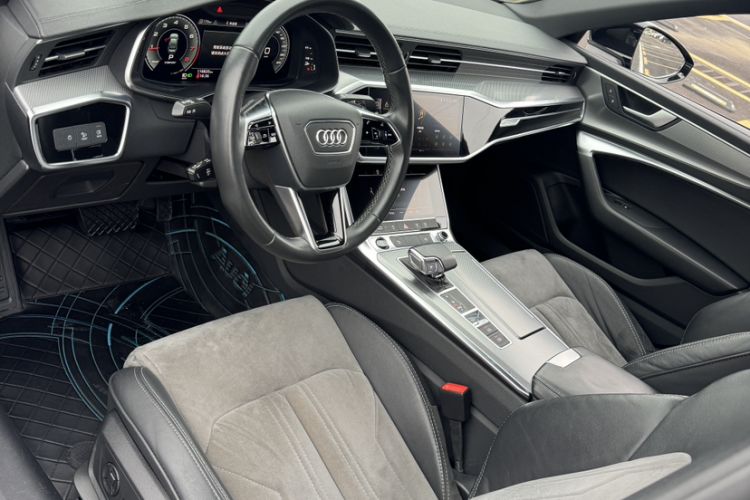 Used Audi A6L 2021 40 TFSI Luxury Dynamic Edition Interior 4