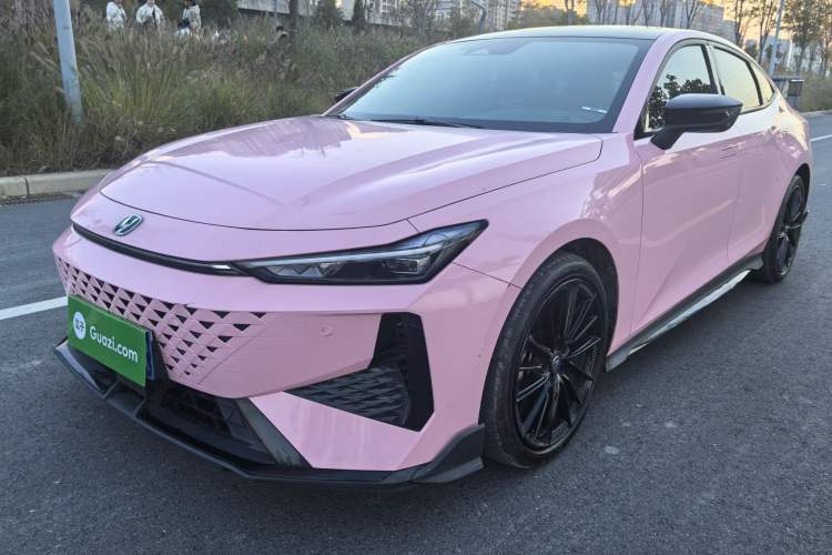 Used Changan UNI-V 2024 1.5T Prestige Sport Edition