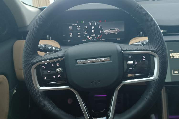 Used Land Rover Discovery Sport 2024 Performance Tech Edition
