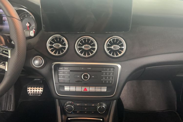 Used Mercedes-Benz CLA 2017 CLA 220 4MATIC
