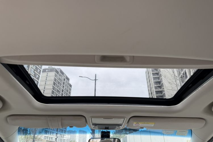 Used Honda Odyssey 2017 2.4L Luxury Edition Interior 3