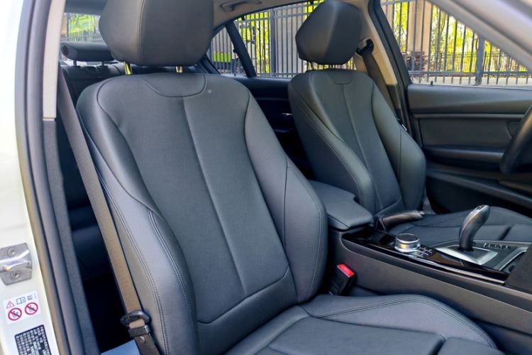 Used BMW 3 Series 2019 320Li Fashion Model Interior 8