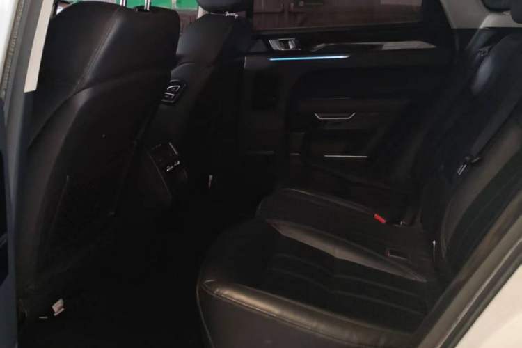 Used Zotye T700 2017 1.8T Dual-Clutch Luxury Model Interior 5