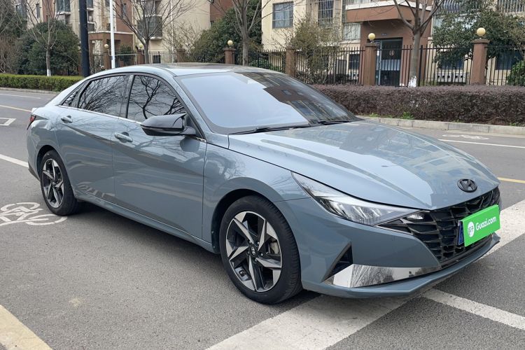 Used Hyundai Elantra 2021 1.5L CVT LUX Prestige Edition