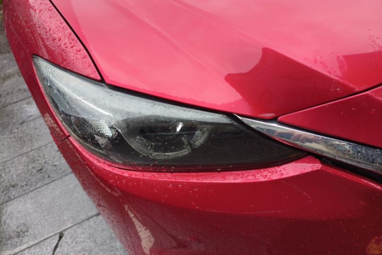 Used Mazda Atenza 2017 2.0L Blue Sky Luxury Edition Exterior 2