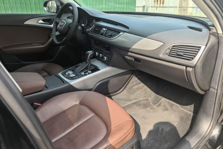 Used Audi A6L 2018 30th Anniversary Edition 35 TFSI Fashion Model
