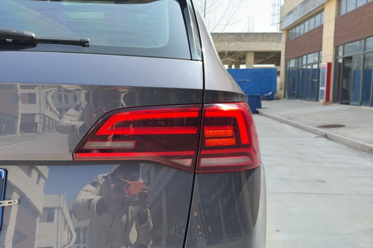 Used Volkswagen Tharu 2021 280TSI Two-Wheel Drive Comfort Edition
