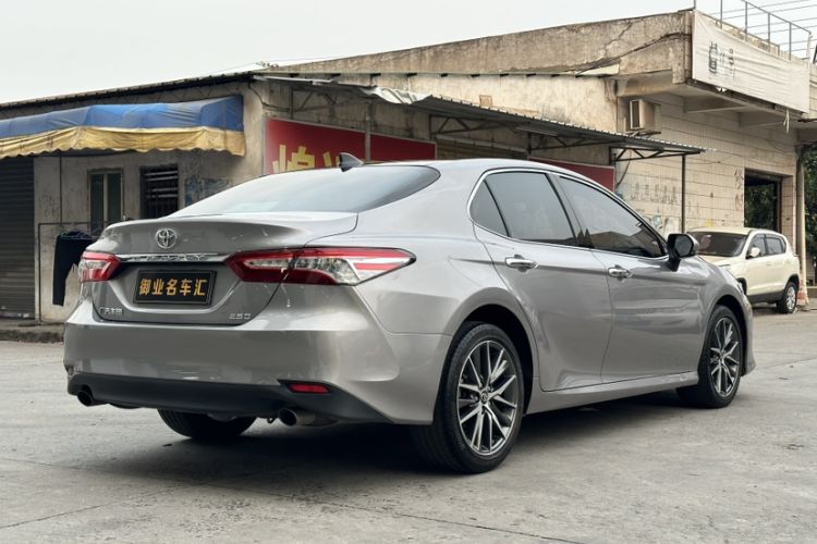 Used Toyota Camry 2021 2.5G Luxury Edition Exterior 5