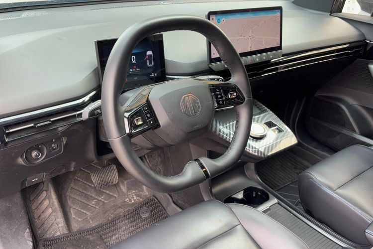 Used MG 4 EV 2023 415 km Range Sea-Faring Champion Edition Interior 2