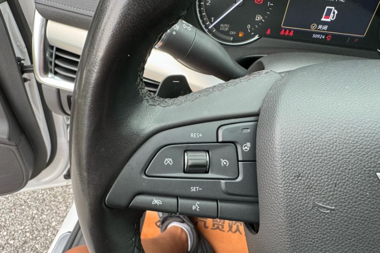 Used Cadillac XT4 2018 28T Two-Wheel Drive Leading Version