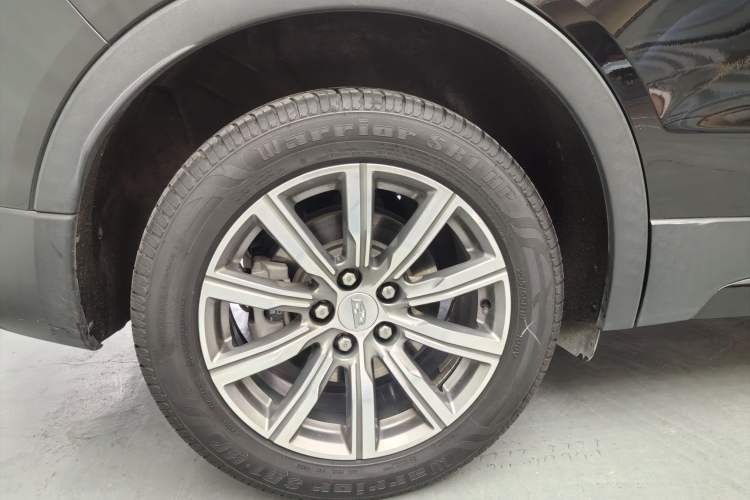 Used Cadillac XT4 2018 28T Two-Wheel Drive Luxury Sport Model
