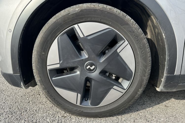 Used ONVO L60 2024 60 kWh Rear-Drive Version Exterior 6