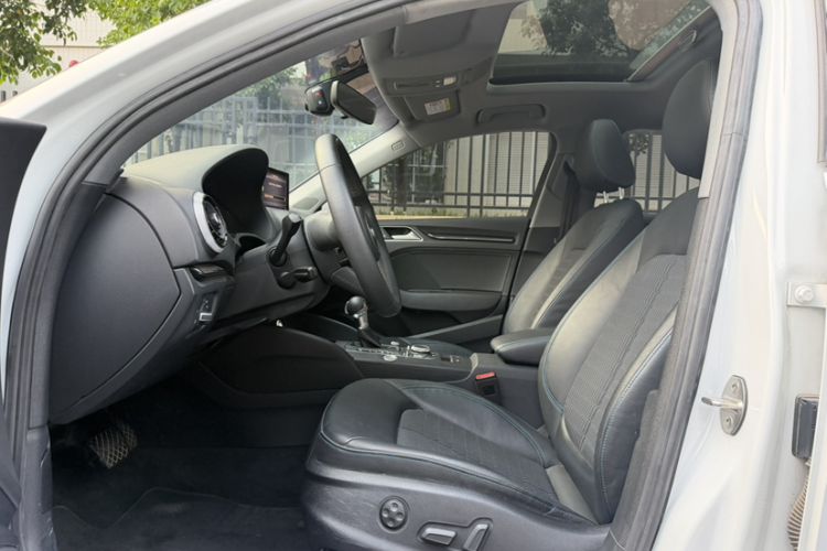 Used Audi A3 2020 Limousine 35 TFSI Fashion Edition China VI Emission Standard