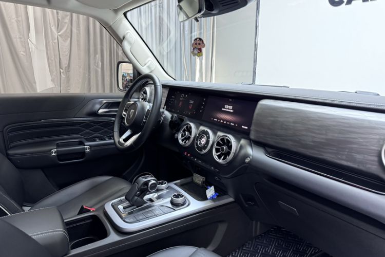 Used Tank 300 2023 Off-Road Edition 2.0T Conqueror Interior 6