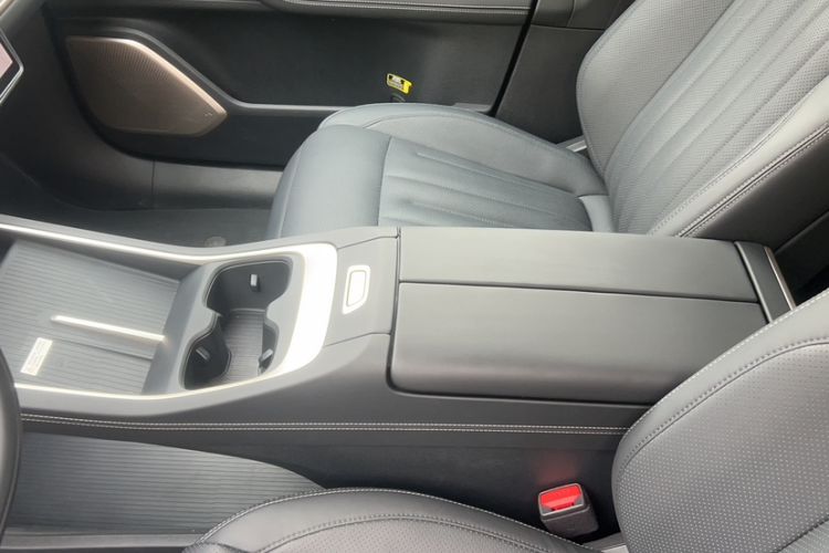 Used ONVO L60 2024 60 kWh Rear-Drive Version Interior 1