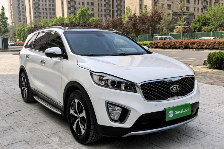 Used Kia Sorento 2015 Sorento L 2.2T Diesel 4WD Elite Edition 7 Seats China IV Standard Exterior 2