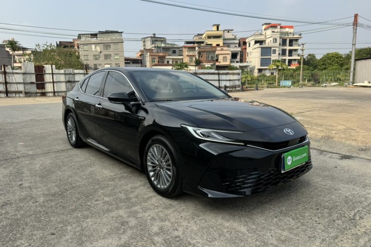Used Toyota Camry 2024 Dual-Motor 2.0 HG Premium Edition
