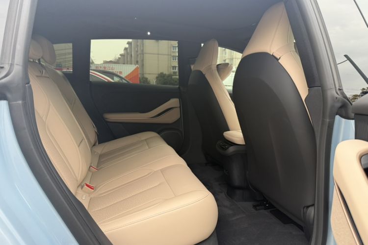 Used Nio ET5T 2023 75 kWh Touring Interior 5