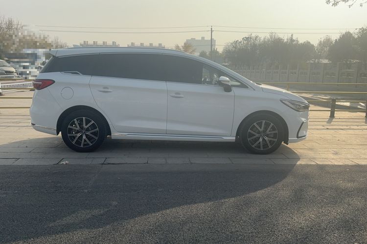 Used BYD Song MAX New Energy 2022 DM-i 105KM Flagship Model