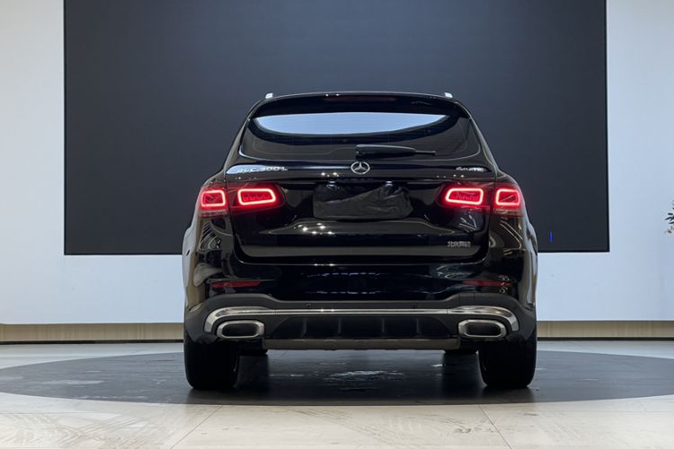 Used Mercedes-Benz GLC 2022 Facelifted GLC 300 L 4MATIC Luxury Edition Exterior 6