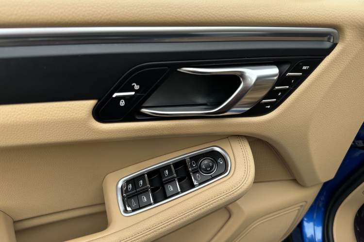 Used Porsche Macan 2016 Macan 2.0T