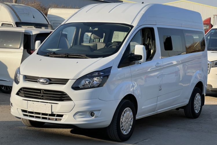 Used Ford Transit 2019 2.0T Gasoline Automatic Business & Travel Version Mid-Drive Mid-Roof 9-Seater China VI Standard

