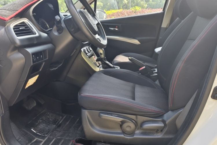 Used Suzuki S-Cross 2014 1.6L CVT Two-Wheel Drive Entry Model