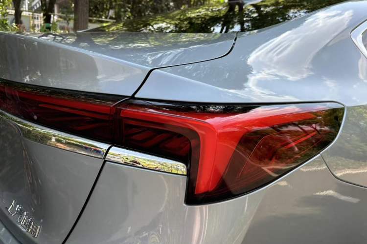 Used Buick LaCrosse 2023 28T Prestige Edition