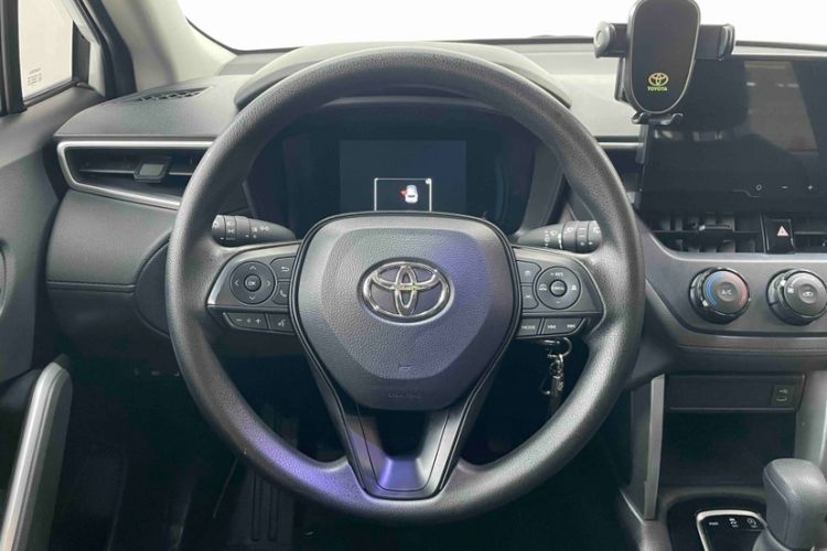 Used Toyota Corolla Cross 2023 2.0L Pioneer Edition Audio And AC Panel