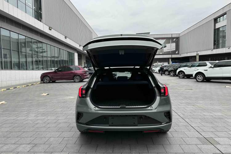 Used Zeekr 001 2026 Model 103° Rear-Drive Max Version Exterior 4