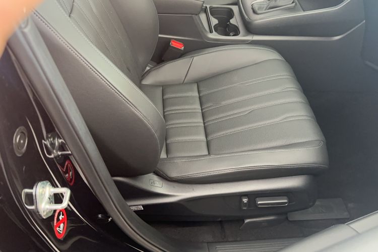 Used Honda Breeze 2023 240TURBO Two-Wheel-Drive Luxury Edition 5 Seats Right Front Seat