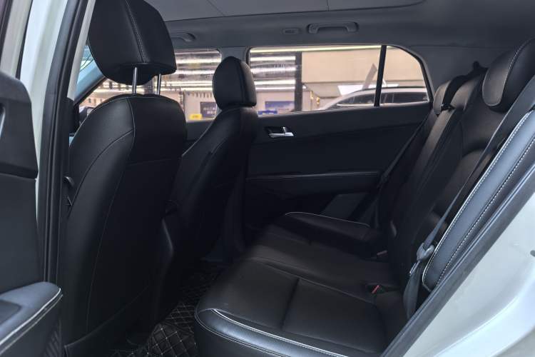 Used Hyundai ix25 2017 1.6L Automatic Smart Version
