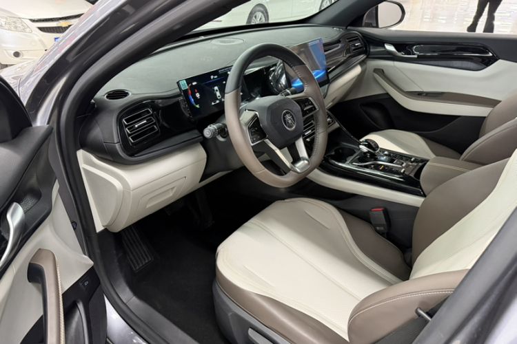 Used BYD Qin PLUS 2023 Champion Edition DM-i 55KM Leading Model