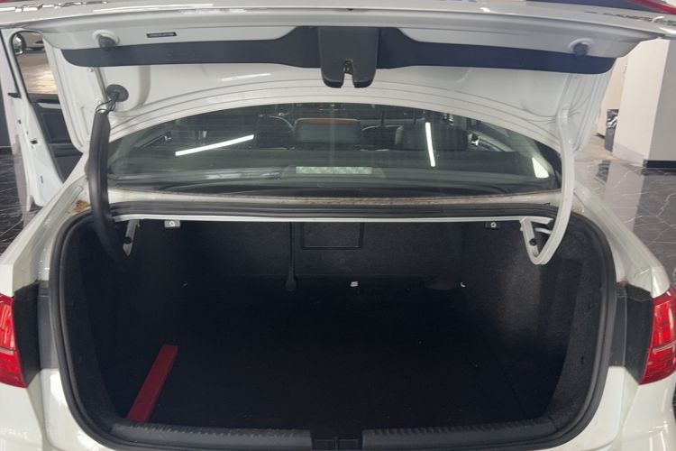 Used Volkswagen Sagitar 2018 1.6L Automatic Comfort Model