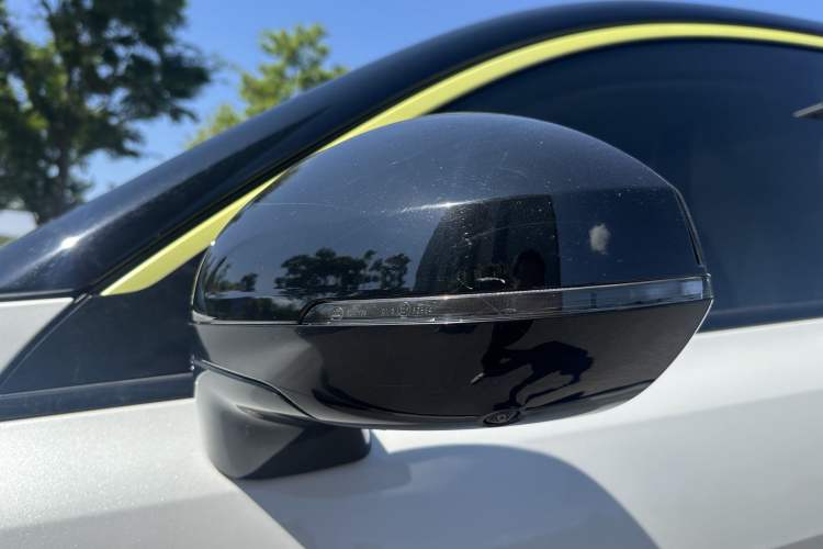 Used Lynk & Co 05 2020 2.0TD Two-Wheel Drive Shine Halo