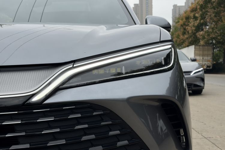 Used BYD Song L DM-i 2025 Intelligent Driving Version 112 km Beyond-Range Type