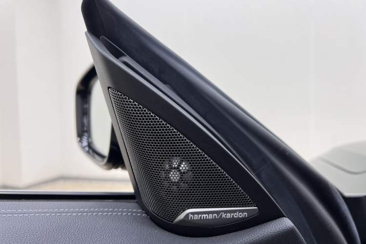 Used BMW 4 Series 2022 Second Facelift 430i M Sport Night Edition Package Interior 1