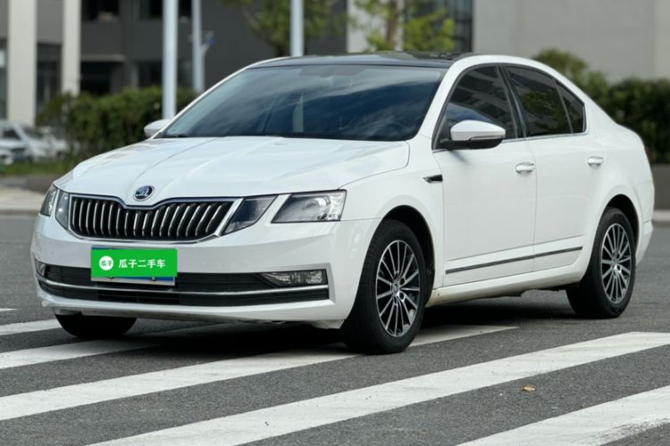 Used Skoda Octavia 2019 1.5L Automatic SmartDrive Comfort Edition China V Standard
