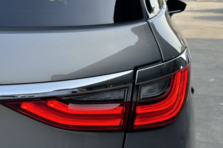 Used BYD Song MAX New Energy 2019 DM 1.5T Smart Connect Zhiyao Model 6-Seater China V Emission Standard
